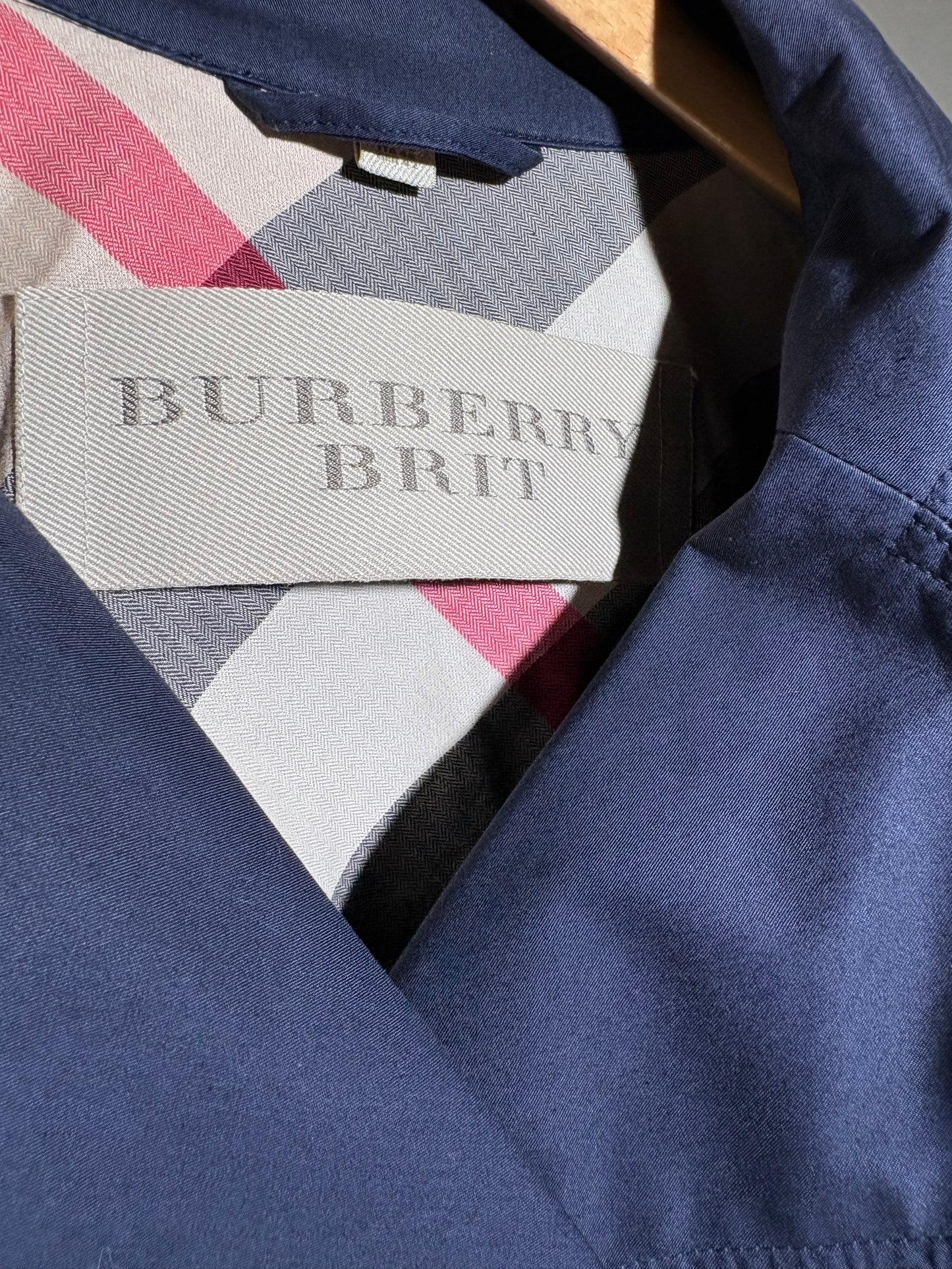 Burberry blauer Mantel mit abnehmbarer Kapuze in 42