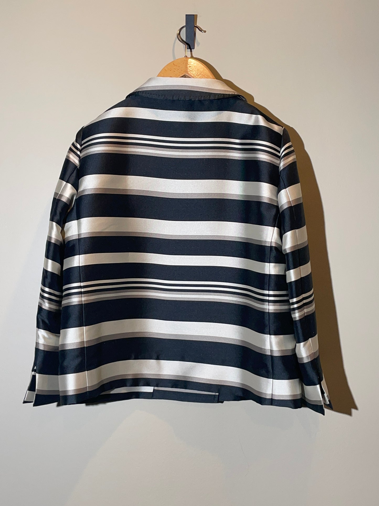 Herno Jacke, schwarz/crème/grau in 40