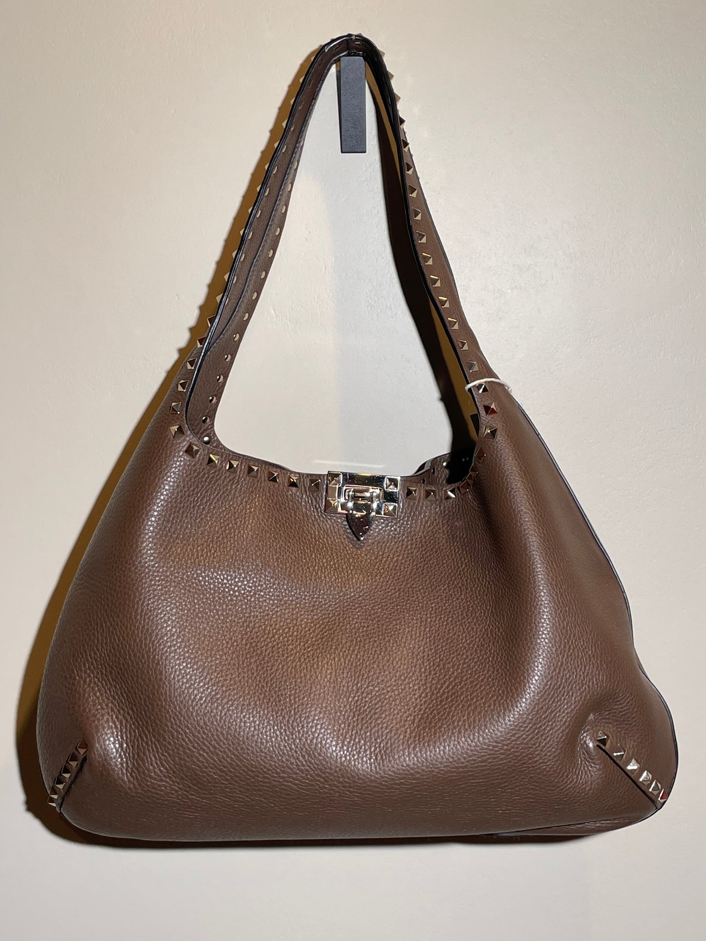 Valentino Garavani, Rockstud Hobo, Schultertasche braun