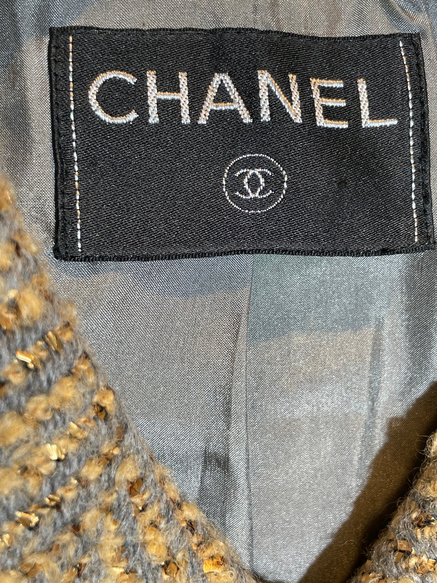 Chanel Jacke Tweed mit Schal, 34