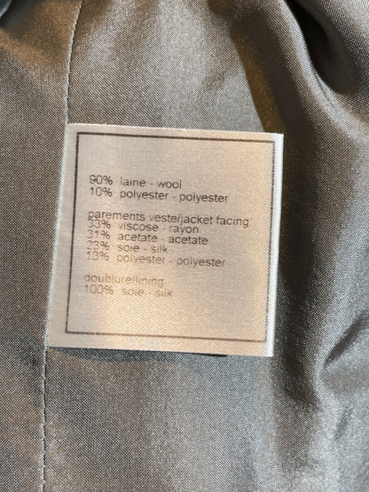 Chanel Jacke Tweed mit Schal, 34