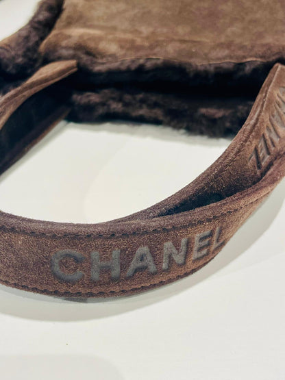 Chanel Tasche braun aus Veloursleder und Fell